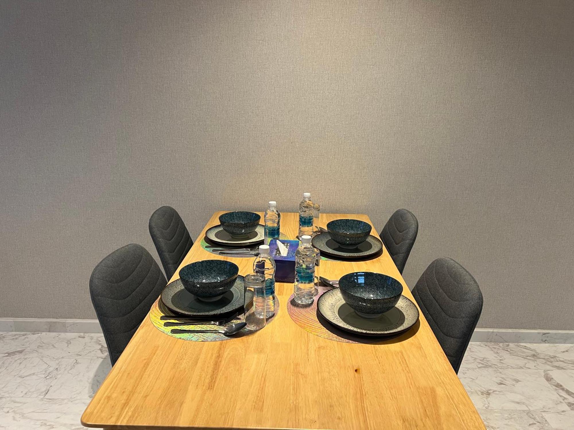 Eaton Residence Klcc Куала Лумпур Екстериор снимка