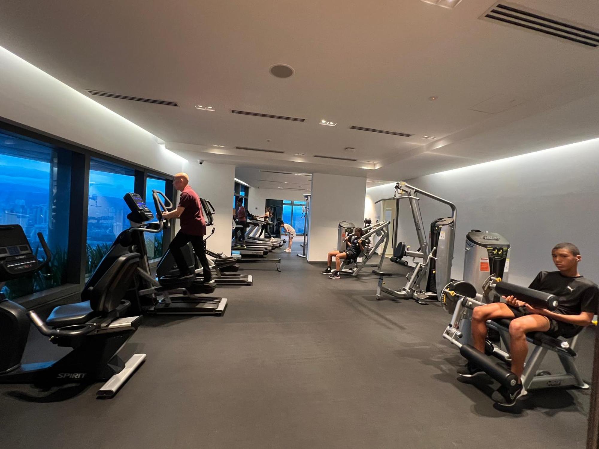 Eaton Residence Klcc Куала Лумпур Екстериор снимка