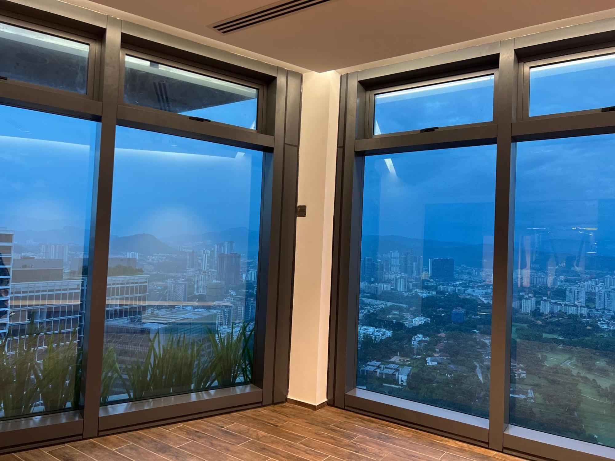 Eaton Residence Klcc Куала Лумпур Екстериор снимка