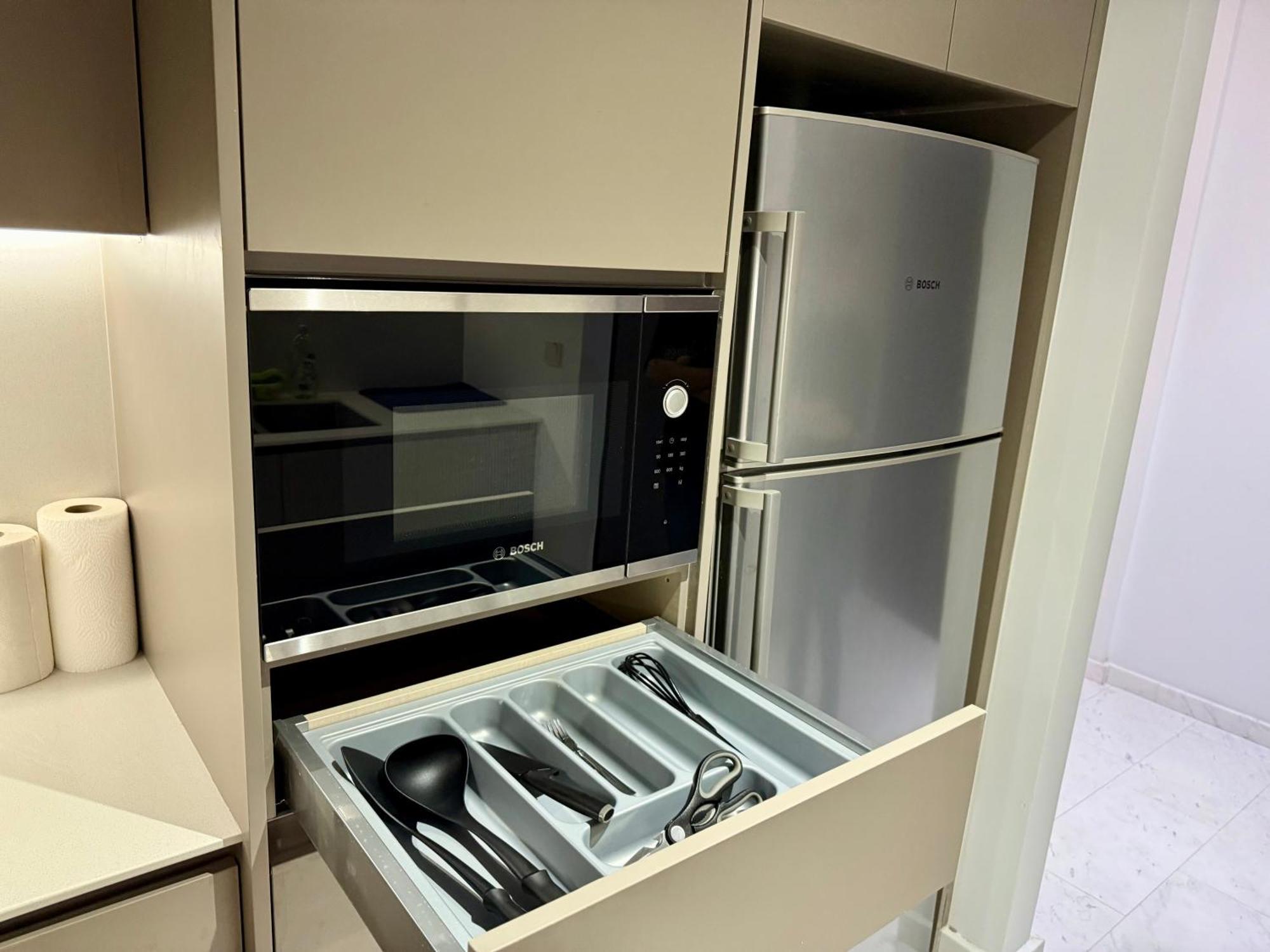 Eaton Residence Klcc Куала Лумпур Екстериор снимка