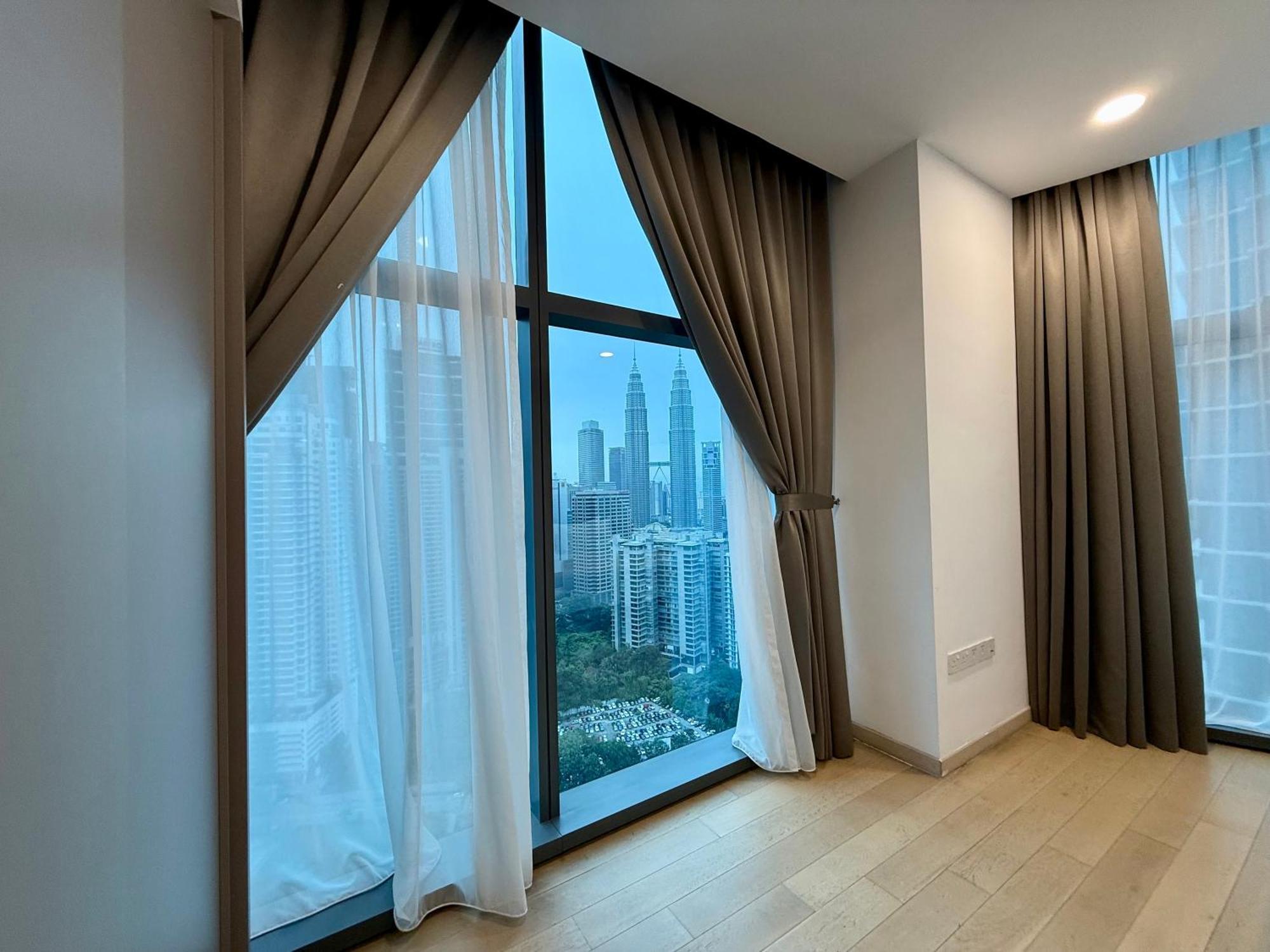Eaton Residence Klcc Куала Лумпур Екстериор снимка